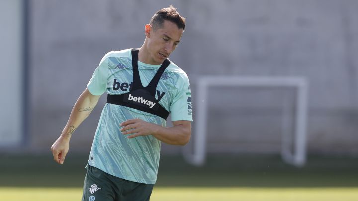 El Monterrey vigila a Guardado