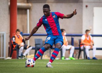 El Levante descarta la compra del colombiano Gustavo Carvajal