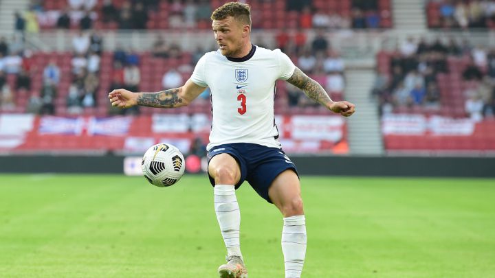 Trippier admits he would like to join Manchester United