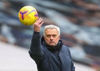 Primer sobresalto de Mourinho en la Roma: tiene 45 jugadores