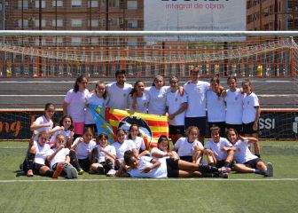 El Valencia femenino hace historia y gana la liga masculina sin perder ni un solo partido