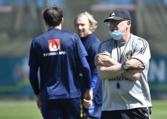 Sweden check on Ibrahimovic after covid positives