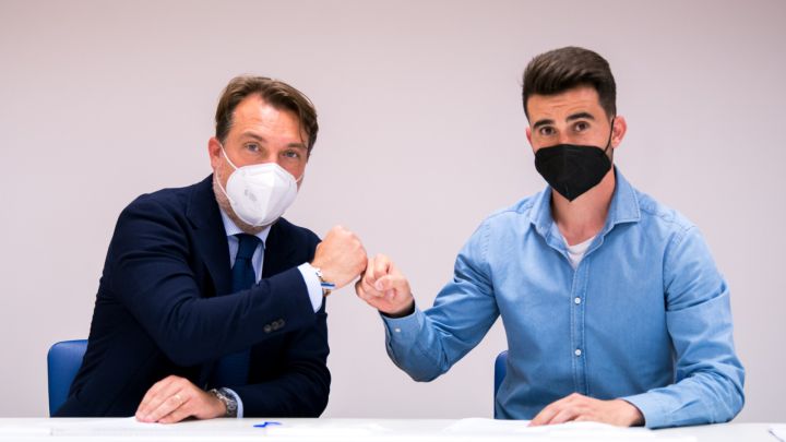 Oficial: Postigo renueva con el Levante hasta 2023