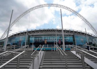 Scotland to go against racism 'stance' for England support