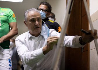 Tite comienza su primer laboratorio de camino a Qatar