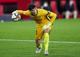 Bono tiene ofertas y quiere una mejoría de contrato en Sevilla