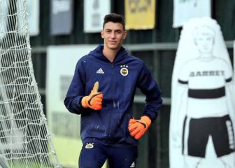 El Atlético se fija en el turco Berke Ozer para su portería