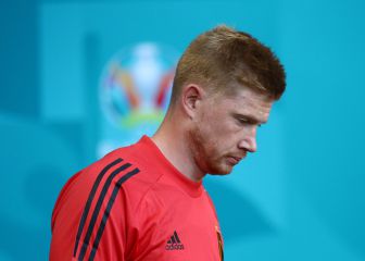 De Bruyne explica que juega con media cara dormida