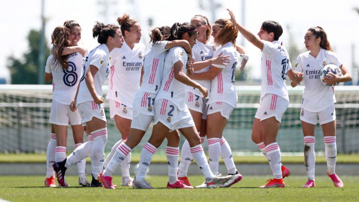 'Santa' goleada del Real Madrid para afianzarse como segundo