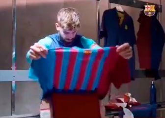 ¿Le gustó? La viral reacción de Piqué al ver la nueva camiseta del Barcelona