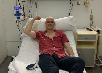 Lasure celebra el final de la quimioterapia