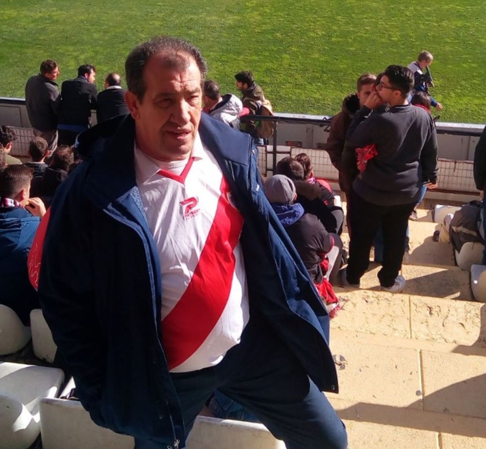 Santiago Bejarano Gil, en el estadio de Vallecas.