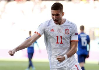 Spain's Ferran Torres apologises to Lewandowski for comment