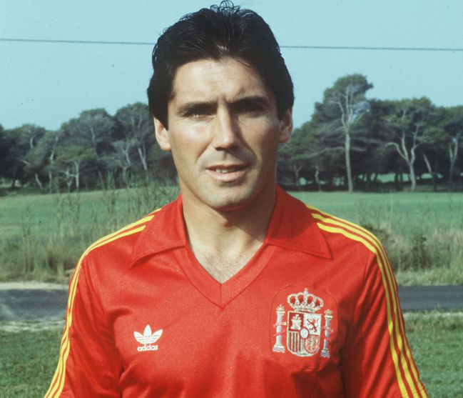 Santillana, con la Selección.