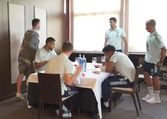 La selección desconecta en un restaurante de moda de la capital