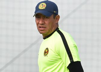 Ambriz firma con renovación automática en caso de ascenso