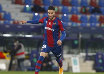 El Levante oficializa las salidas de Rochina, Doukouré y Toño