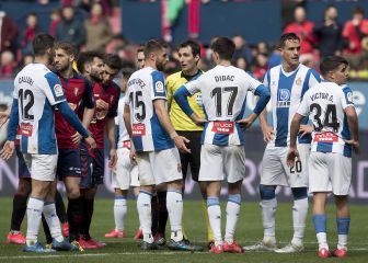 El Espanyol debuta con público donde lo dejó, en El Sadar