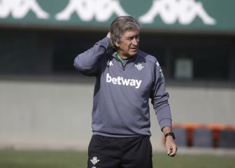 Pellegrini se irá a Suiza con 30 futbolistas y sólo un fichaje