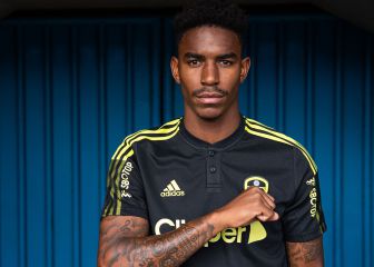 Oficial: Júnior, al Leeds United