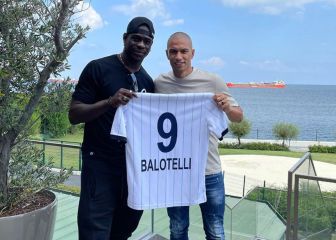 Balotelli, en Turquía para firmar con el Adana Demirspor