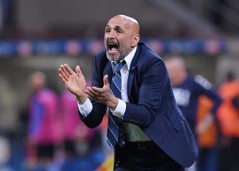 Spalletti vuelve a atacar a Totti y su serie