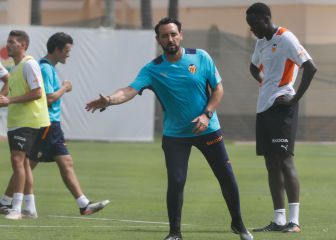 Bordalás aprieta el acelerador en la primera sesión en Oliva