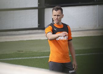 Cheryshev también se suma a la concentración en Oliva