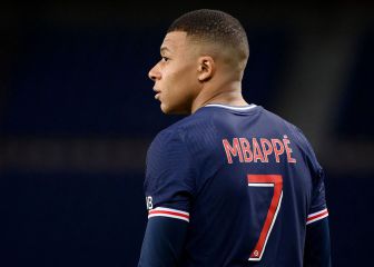 Mbappé awaits final summer push