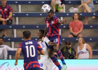 Moore repite titularidad con Estados Unidos