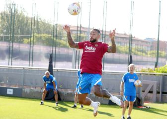 Primer entrenamiento de Depay como jugador del Barcelona