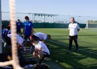 El Zaragoza completa su primer entrenamiento en el Pinatar Arena