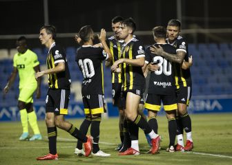 Narváez y Adrián González tumban a un Elche inofensivo