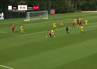 Vamos a presumir mucho de que el '10' del Milan sea español: se salió en estos dos goles