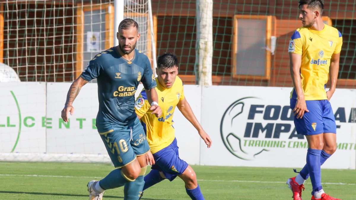 Las Palmas, con Jesé de titular, somete a un Cádiz falto de precisión - Vimarsana News