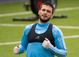 Okay Yokuslu piensa en Inglaterra