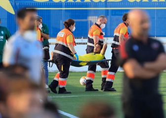 Parejo se va en camilla a 13 días de la final de la Supercopa