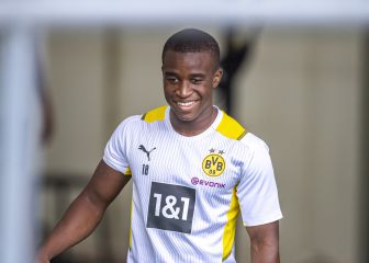 Moukoko avisa al Borussia: 