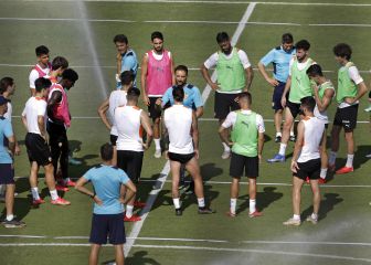 La plantilla del Valencia se vacuna contra el coronavirus