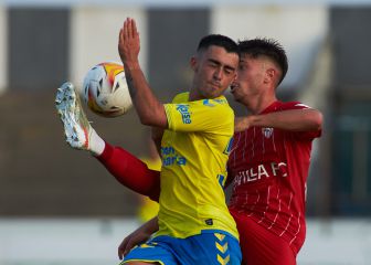José Ángel Carmona expone
su candidatura a Lopetegui