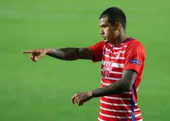 El Chelsea ofrece a Kenedy para abaratar a Koundé