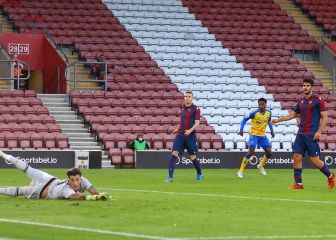 Walker-Peters acaba con el Levante