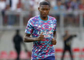 Ancelotti experimenta