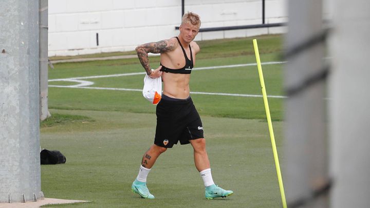Entrenamiento 2021-22 / Todos los productos - Valencia Club de Fútbol