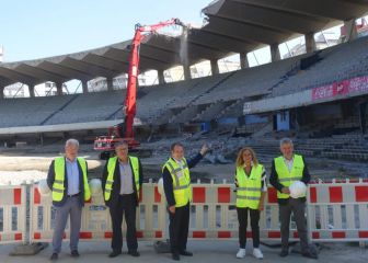 Empieza el derribo de Marcador a seis días del Celta-Atlético
