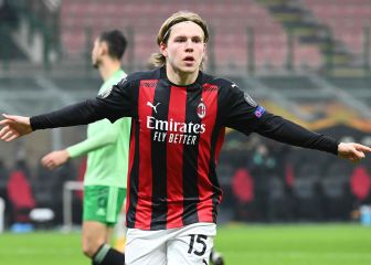 Jens Hauge, cedido al Eintracht Frankfurt