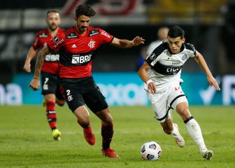 Gabigol acaricia las semis