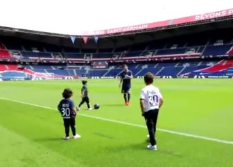 Con 8 años y como si tuviera 30: el detalle enternecedor de Thiago Messi al pisar el césped