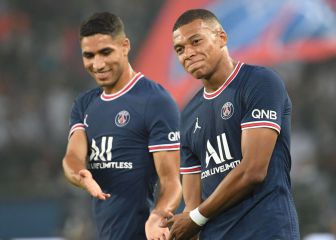 Mbappé responde a los pitos con una exhibición