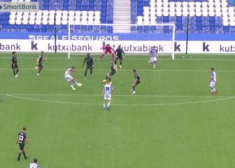 La Real Sociedad B convence y brilla en su debut